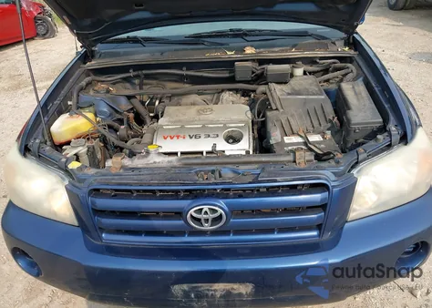 2004 Toyota Highlander V6 z USA, uszkodzony, nr VIN JTEDP21AX40010939